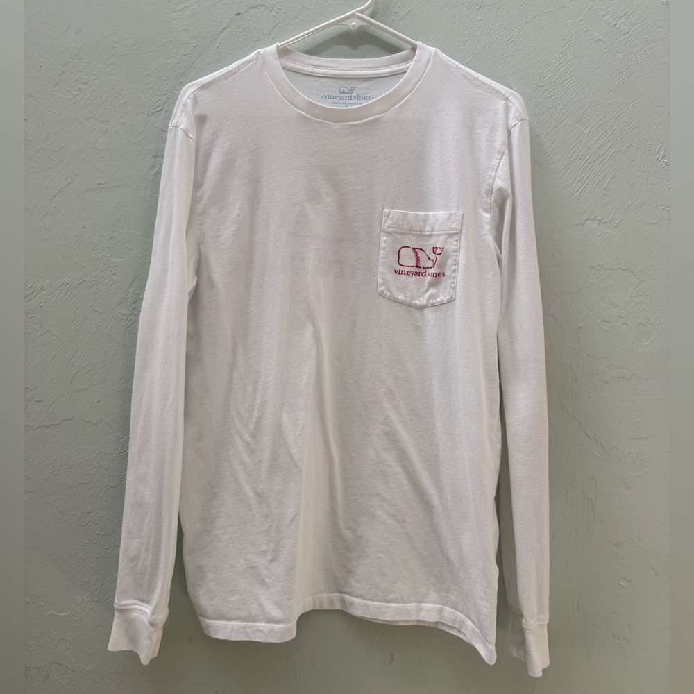 Vineyard Vines White Long-Sleeve Pocket Tee with Red Whale Logo